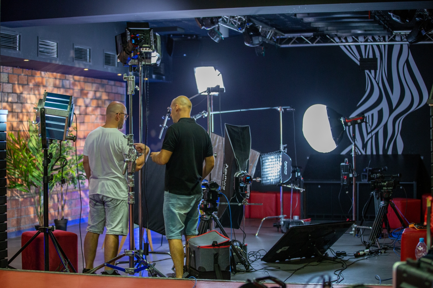 KANAŁ "WPŁYWY KULTURY"